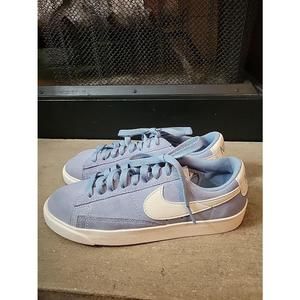 Nike Womens Blazer Low SD AA3962 Blue Casual Shoes Sneakers Size 6.0 Worn Once
